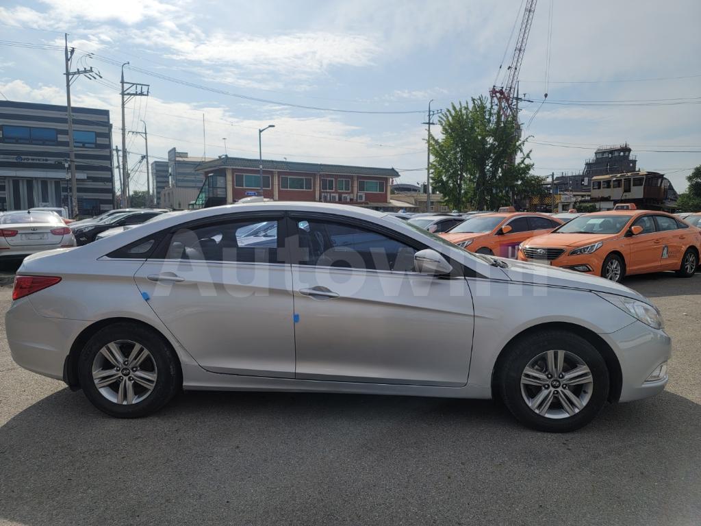 KMHEC41LBEA626953 2014 HYUNDAI YF SONATA 13/14Г, NO DAMAGE, 2AIRBAGS-4