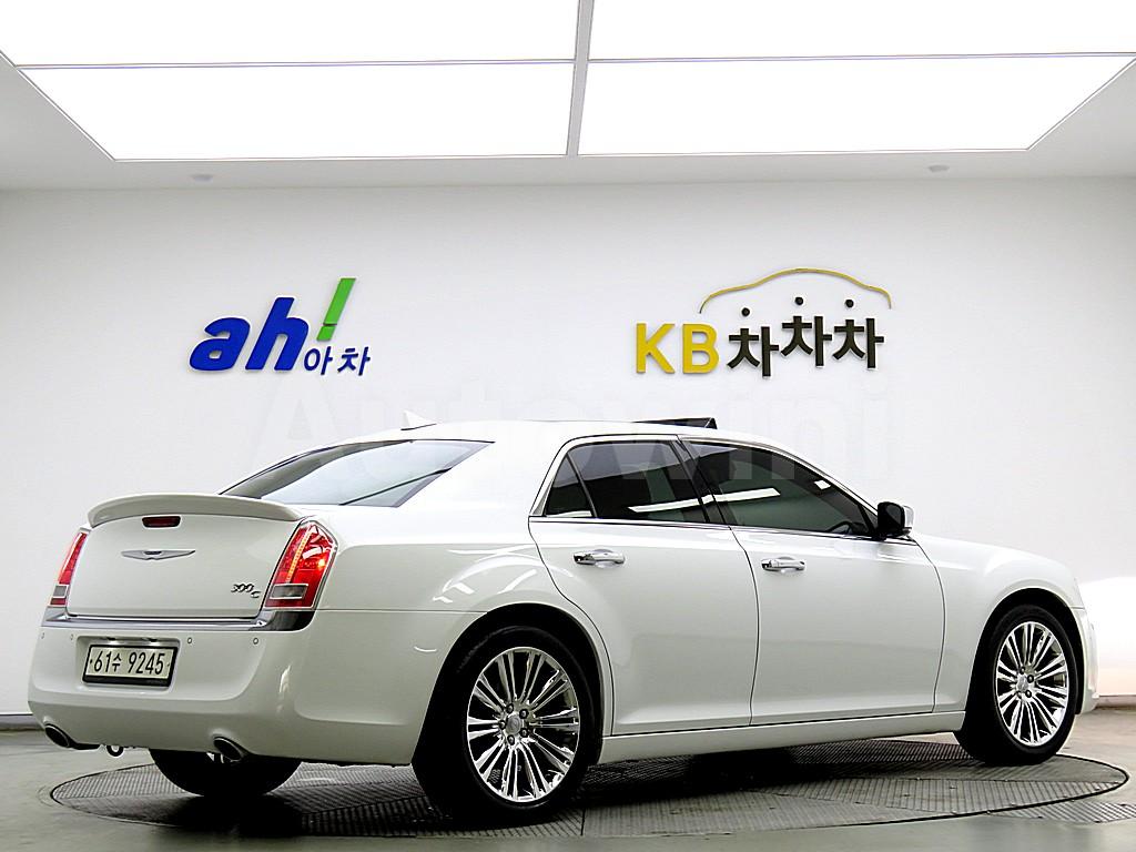 2C3CCACG8EH336358 2014 CHRYSLER  300C 3.6-2