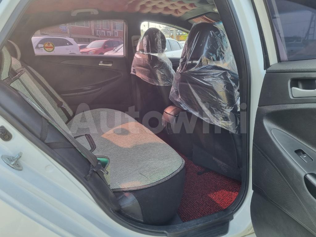 2014 HYUNDAI YF SONATA 13/14Г, NO DAMAGE, 2AIRBAGS - 32