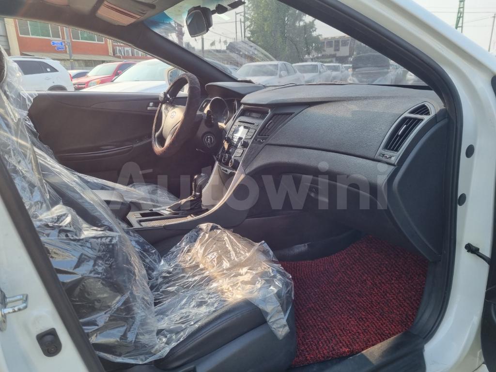 2014 HYUNDAI YF SONATA 13/14Г, NO DAMAGE, 2AIRBAGS - 34