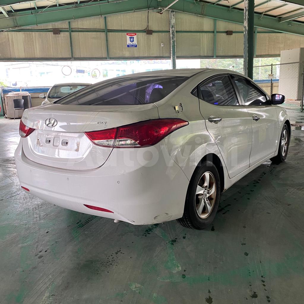 KMHDG41DBDU669337 2013 HYUNDAI  AVANTE ELANTRA 1.6 SMART A/T GSL-3