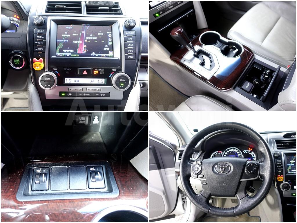 2014 TOYOTA  CAMRY 2.5 XLE - 16
