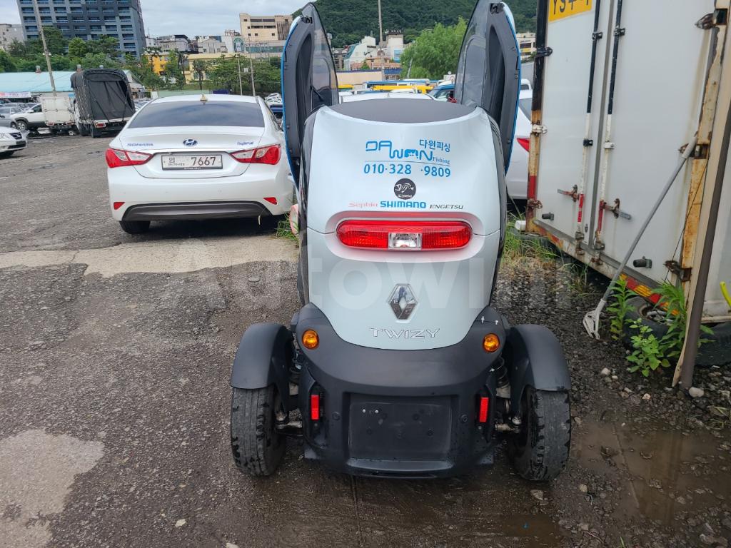 2018 RENAULT SAMSUNG TWIZY INTENSE*NO ACCIDENT,CORROSION* - 5