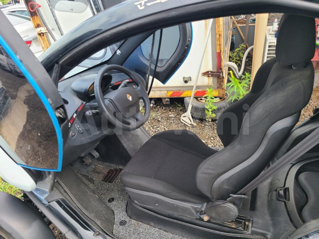 2018 RENAULT SAMSUNG TWIZY INTENSE*NO ACCIDENT,CORROSION* - 19