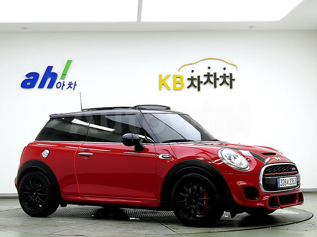 2016 MINI COOPER S 2.0 3-DOOR JCW - 2