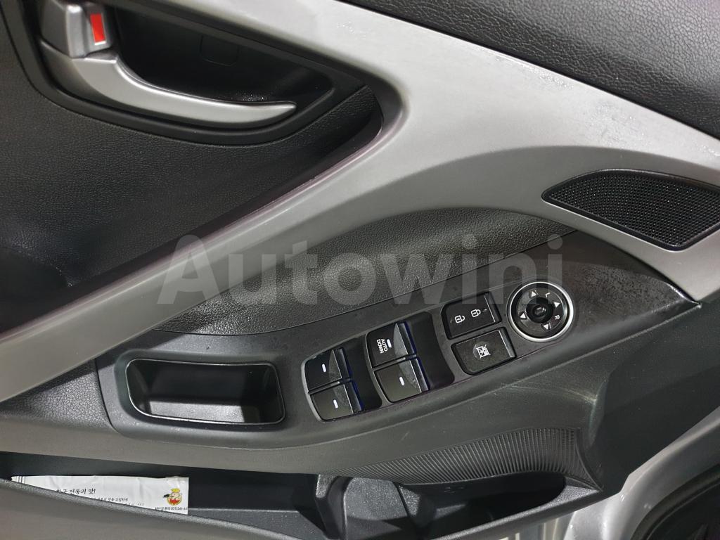 2015 HYUNDAI  AVANTE ELANTRA LPG/AUTOMATIC/ABS - 38