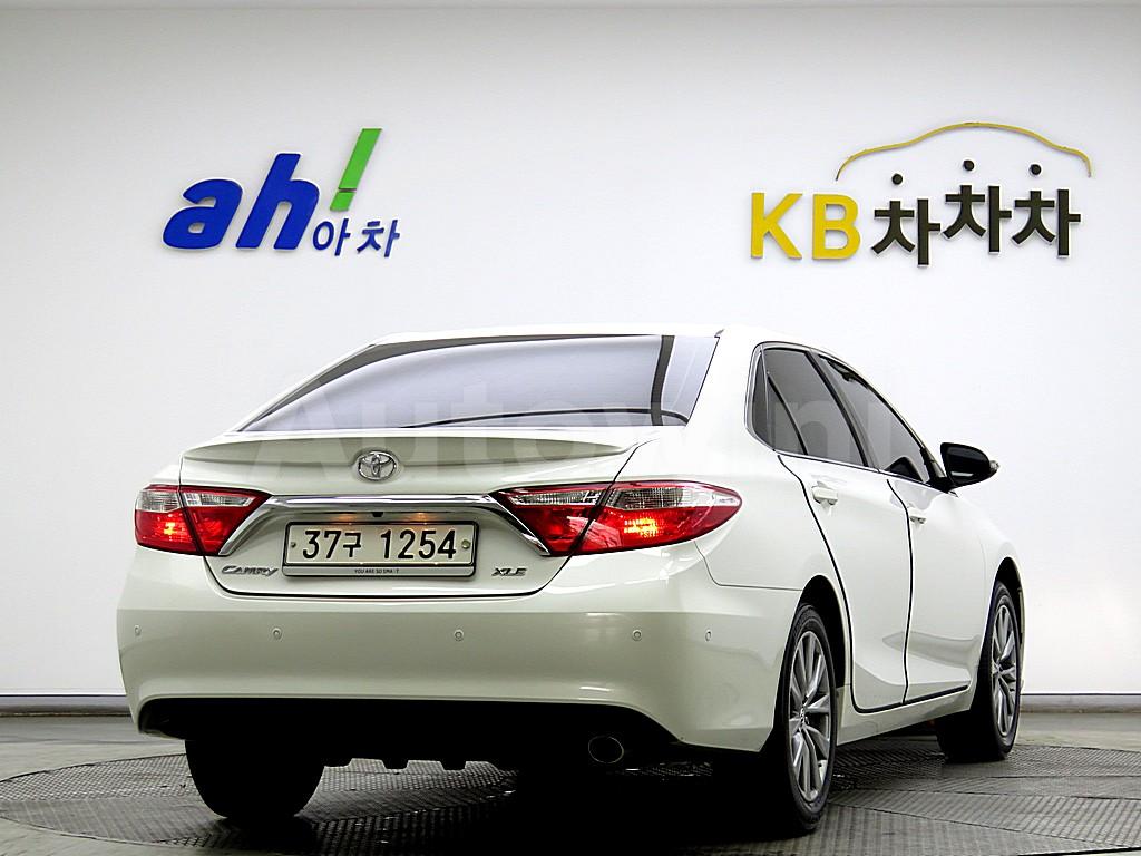 4T1BF1FK3HU743399 2017 TOYOTA  CAMRY 2.5 XLE-3