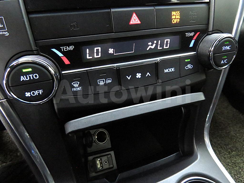 2017 TOYOTA  CAMRY 2.5 XLE - 13
