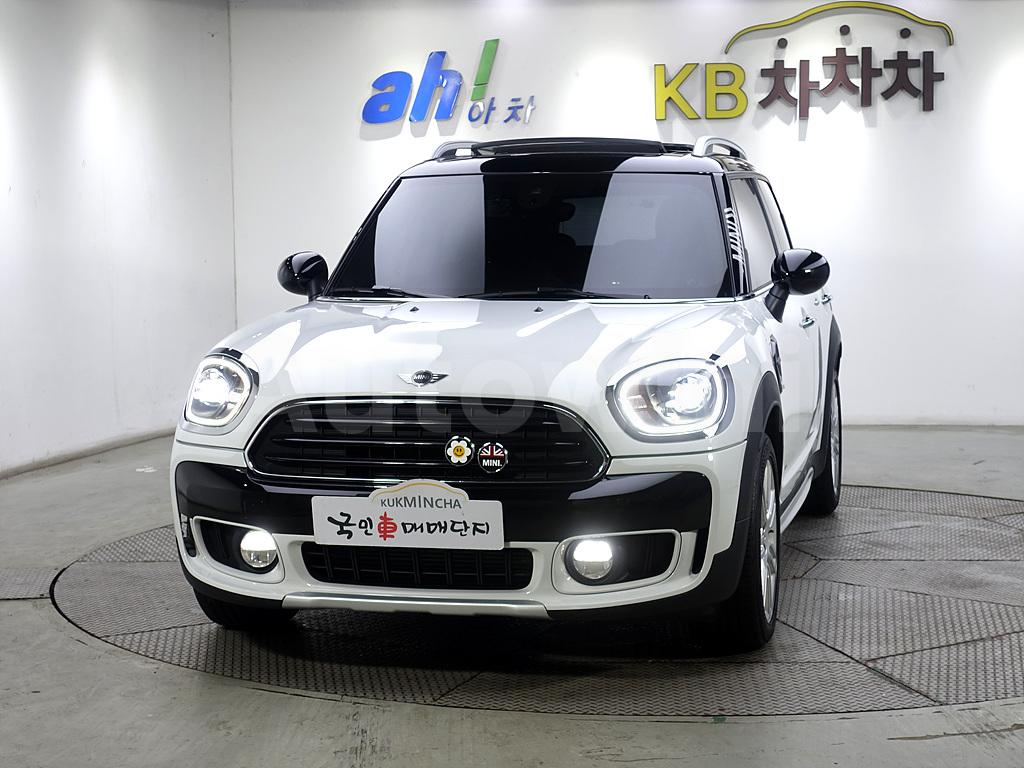 WMWYU1106J3D19186 2018 MINI COOPER D COUNTRYMAN ALL4-1