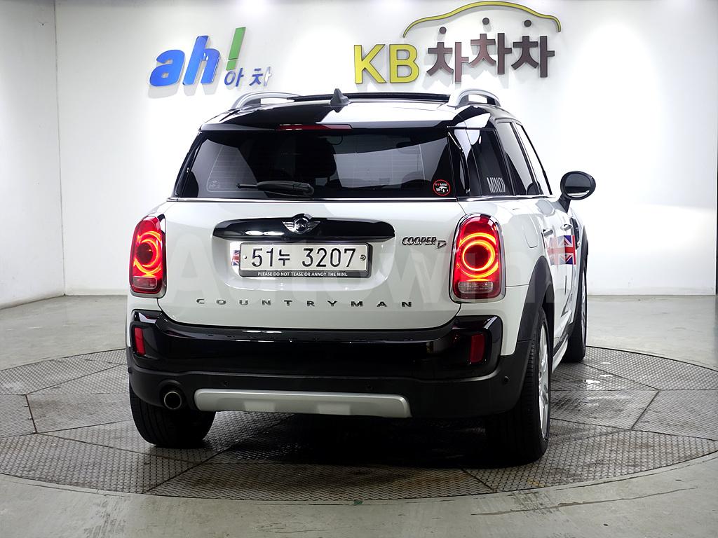 WMWYU1106J3D19186 2018 MINI COOPER D COUNTRYMAN ALL4-2
