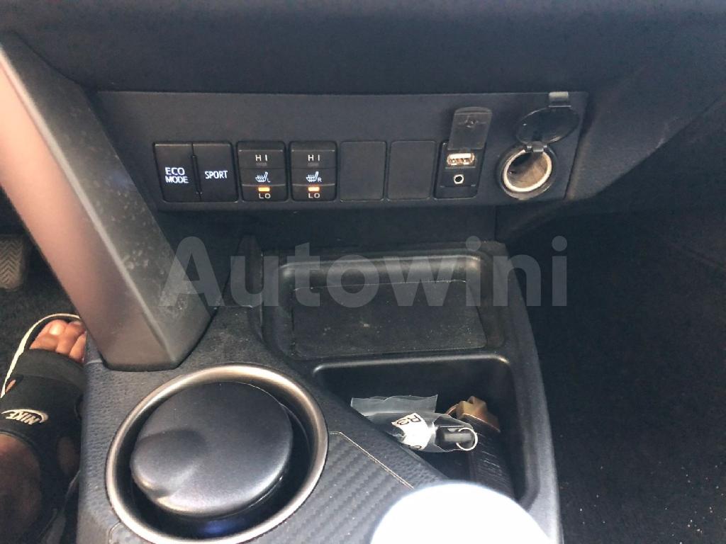 2014 TOYOTA RAV4 LIMITED - 21