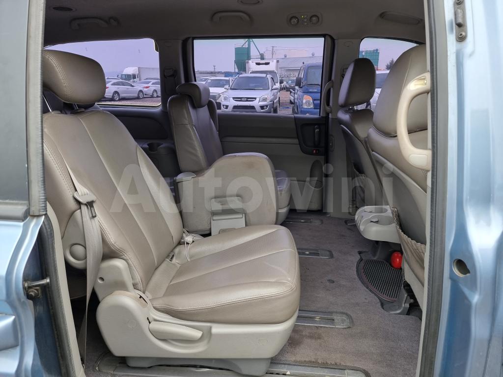 2010 KIA CARNIVAL R SEDONA 2.2 LONG BODY 11 GX A/T - 17