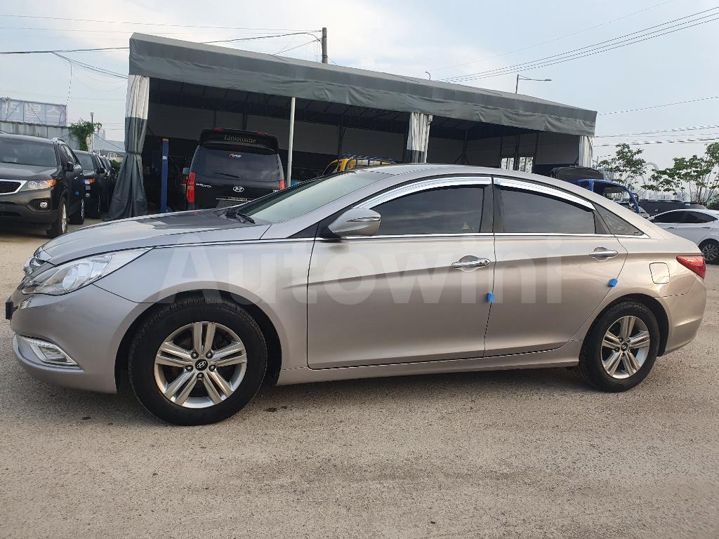 KMHEC41ABDA571906 2013 HYUNDAI YF SONATA PREMLUM SMART KEY-2