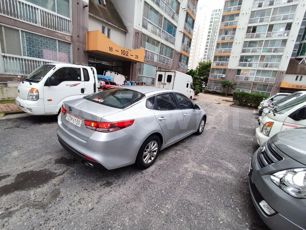 KNAGS416BGA004616   ?RE-CARVED VIN NUMBER  BUYERS NEED TO CHECK IF RE-CARVED VIN NUMBERS ARE ALLOWED IN THEIR COUNTRY TO AVOID CUSTOMS ISSUES BEFORE BOOKING. 2015 KIA K5 2ND GEN OPTIMA 력셔리-0