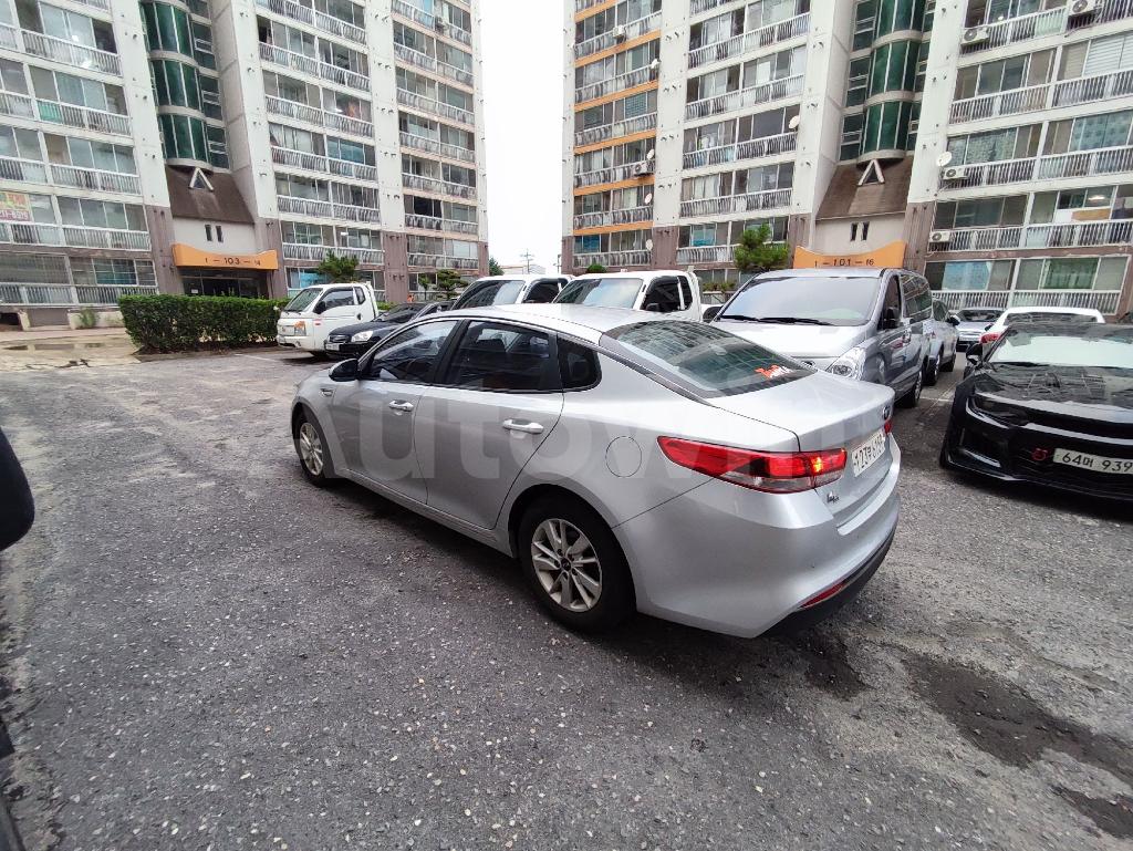 KNAGS416BGA004616   ?RE-CARVED VIN NUMBER  BUYERS NEED TO CHECK IF RE-CARVED VIN NUMBERS ARE ALLOWED IN THEIR COUNTRY TO AVOID CUSTOMS ISSUES BEFORE BOOKING. 2015 KIA K5 2ND GEN OPTIMA 력셔리-2