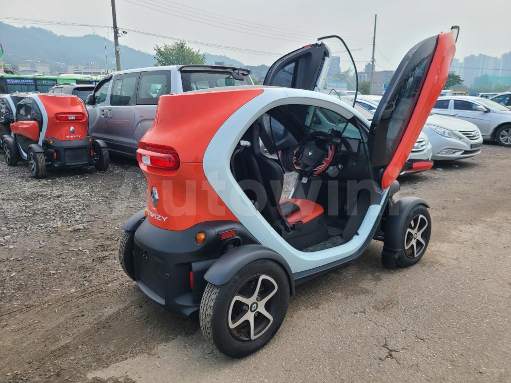 2018 RENAULT SAMSUNG TWIZY INTENSE*NO ACCIDENT,CORROSION* - 6