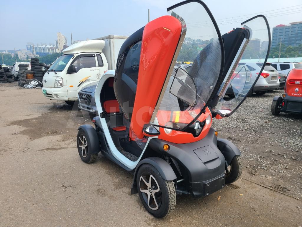 2018 RENAULT SAMSUNG TWIZY INTENSE*NO ACCIDENT,CORROSION* - 8
