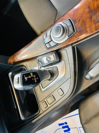 2012 BMW 3 SERIES F30  ABS / R.CAM / SUNROOF - 24