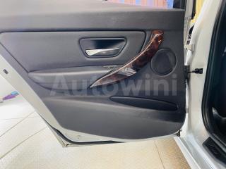 2012 BMW 3 SERIES F30  ABS / R.CAM / SUNROOF - 33