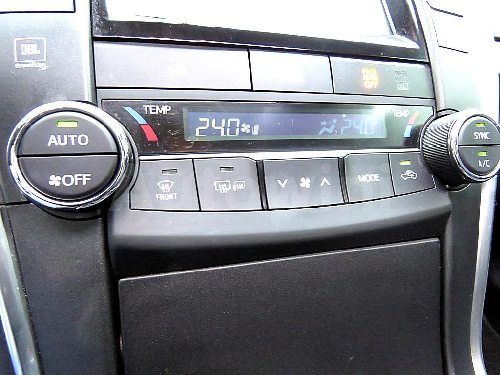 2016 TOYOTA  CAMRY 2.5 HYBRID XLE - 13