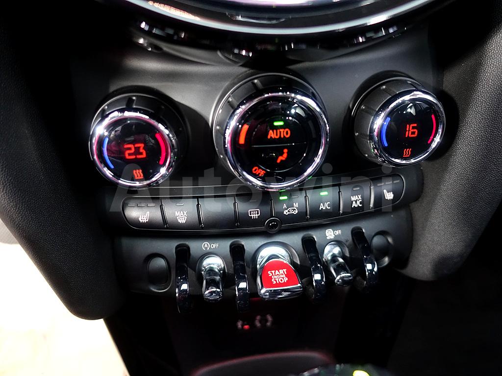 2015 MINI COOPER D FIVE-DOOR - 15