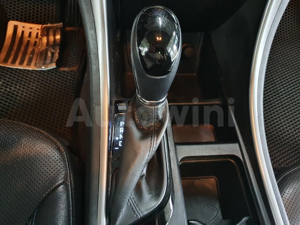 2014 HYUNDAI SONATA HYBRID 2.0 MODERN / S.ROOF - 38