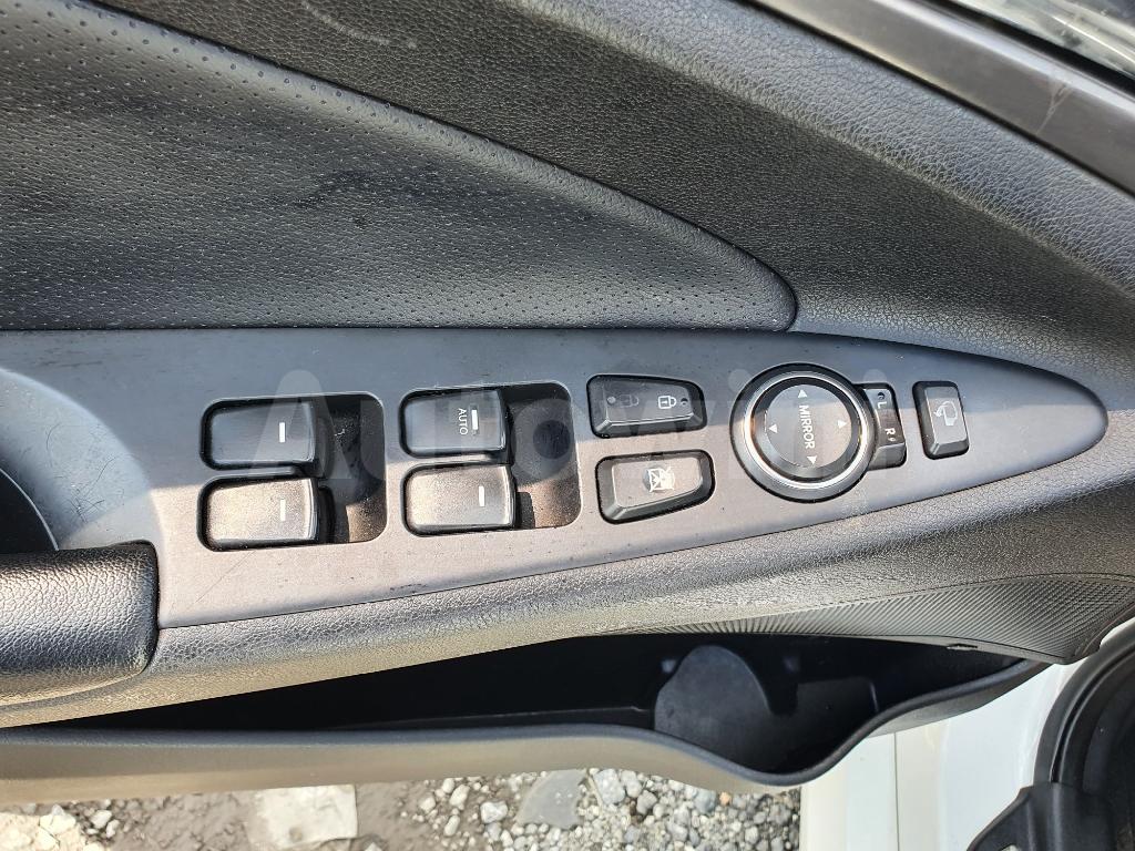 2012 HYUNDAI SONATA HYBRID 17R SUNROOF ANDROID S KEY - 22