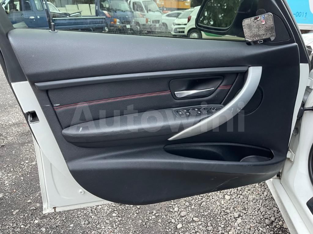 2012 BMW 3 SERIES F30  320D - 11