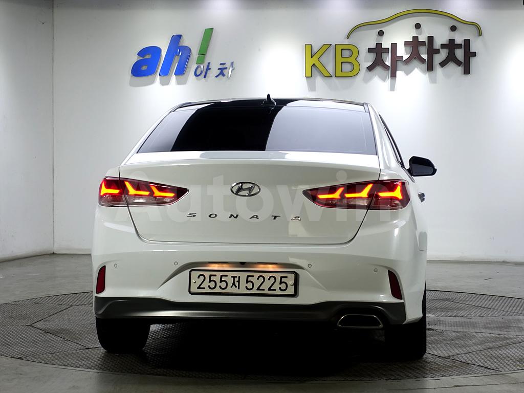 KMHE341DBJA420767 2018 HYUNDAI LF SONATA MODERN-2