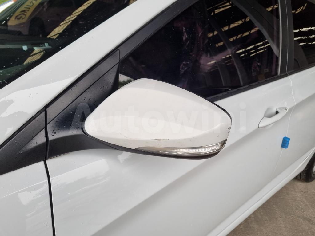 2019 HYUNDAI ACCENT  DIESEL WIT MODERN NO ACCIDENT - 12