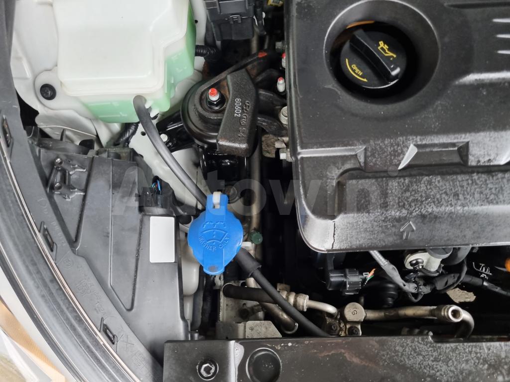 2019 HYUNDAI ACCENT  DIESEL WIT MODERN NO ACCIDENT - 27