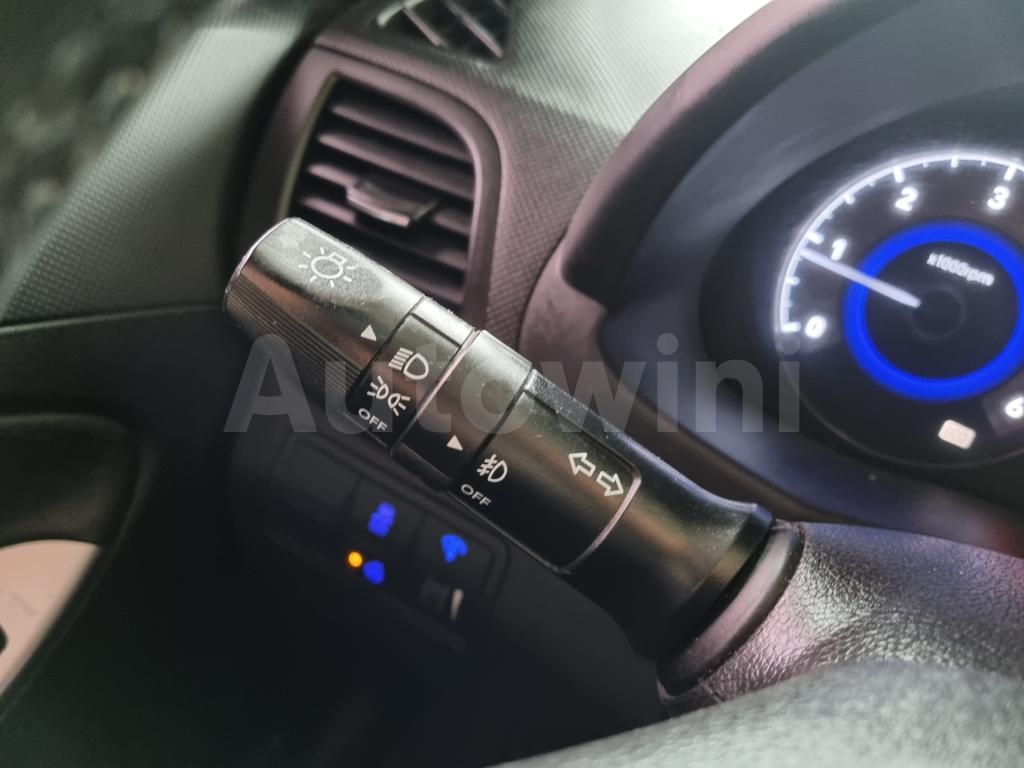 2019 HYUNDAI ACCENT  DIESEL WIT MODERN NO ACCIDENT - 38