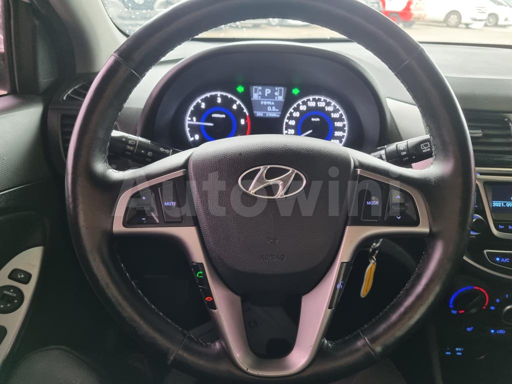 2019 HYUNDAI ACCENT  DIESEL WIT MODERN NO ACCIDENT - 39
