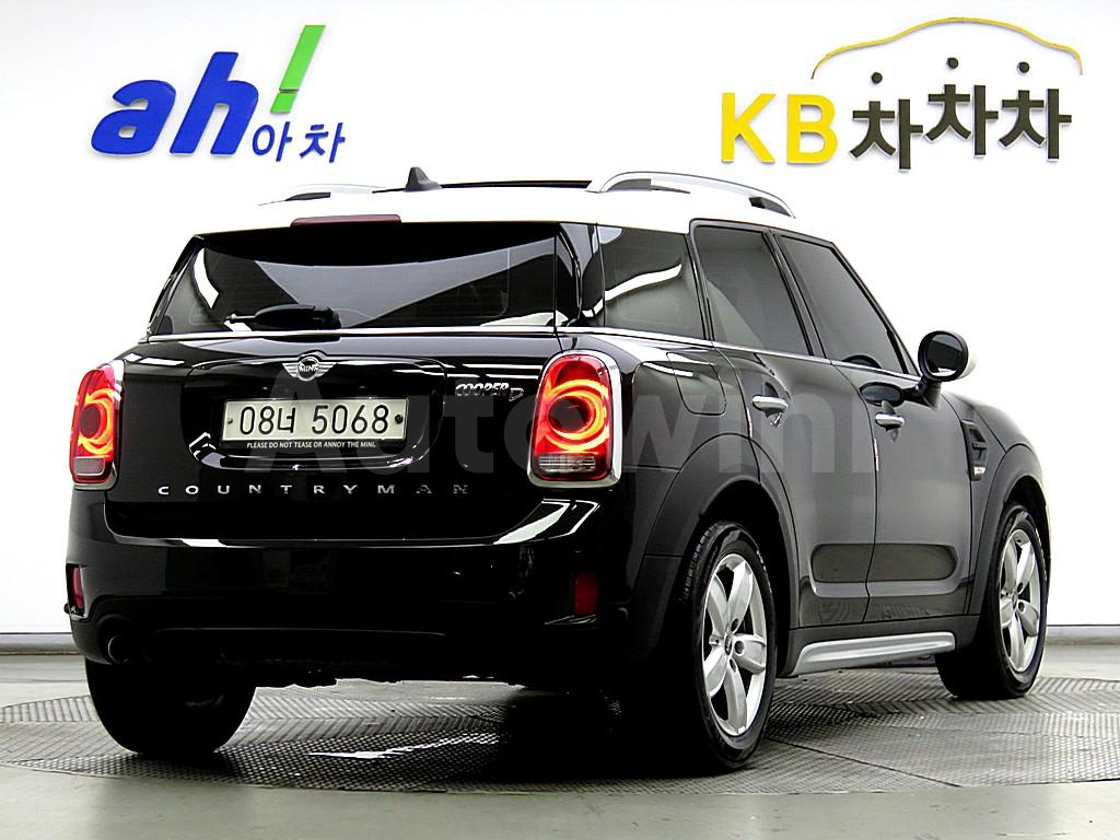 WMWYT9101J3E49202 2018 MINI COOPER D COUNTRYMAN SE-2