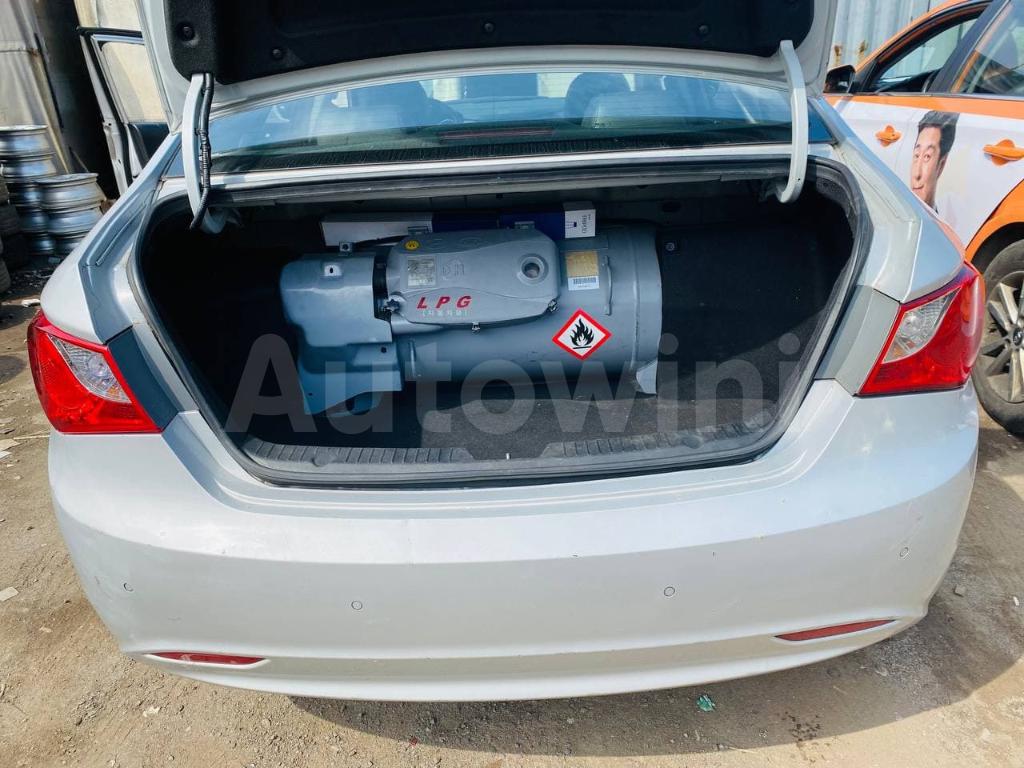 2016 HYUNDAI YF SONATA TAXI - 25
