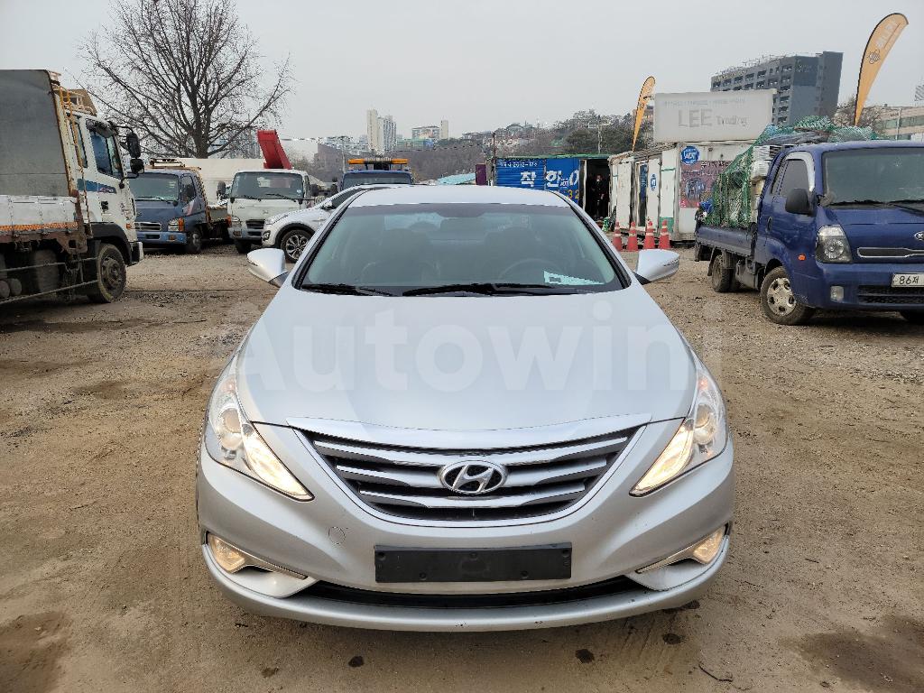 KMHEC41LBEA620811 2014 HYUNDAI YF SONATA NO ACCIDENTI-0