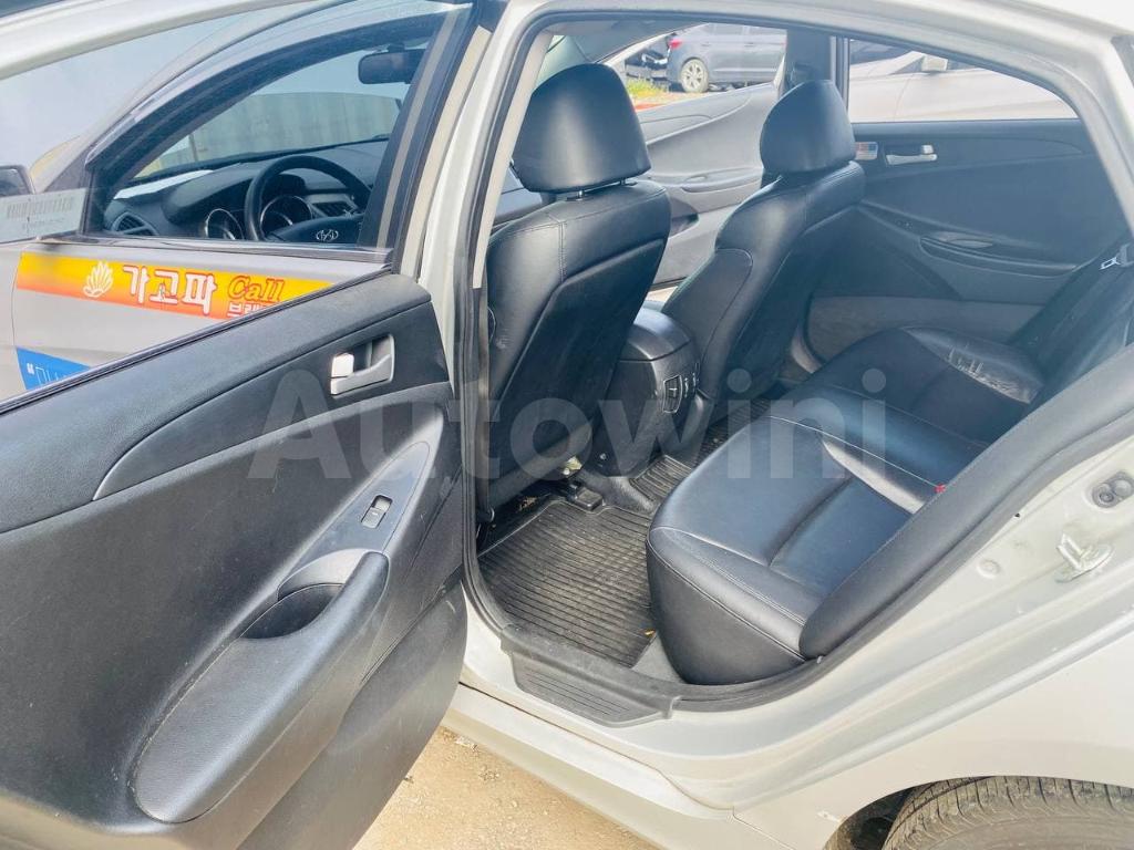 2016 HYUNDAI YF SONATA TAXI - 19