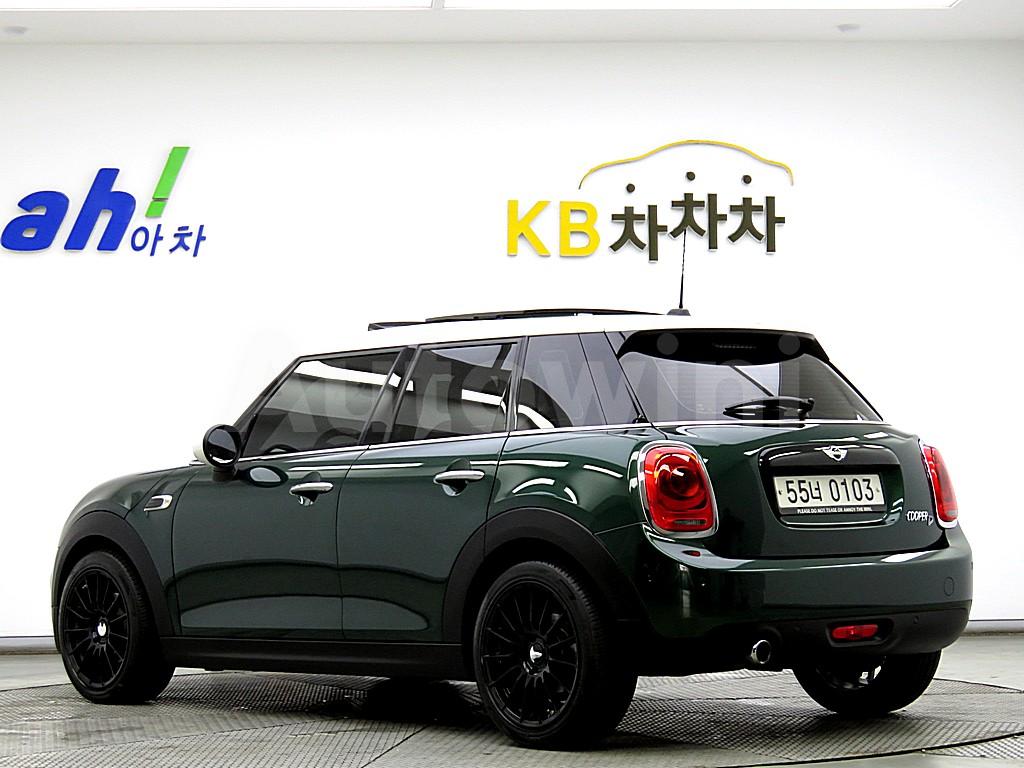 WMWXT3104G2C96998 2016 MINI COOPER D 1.5 5 DOOR MID GEN3-3