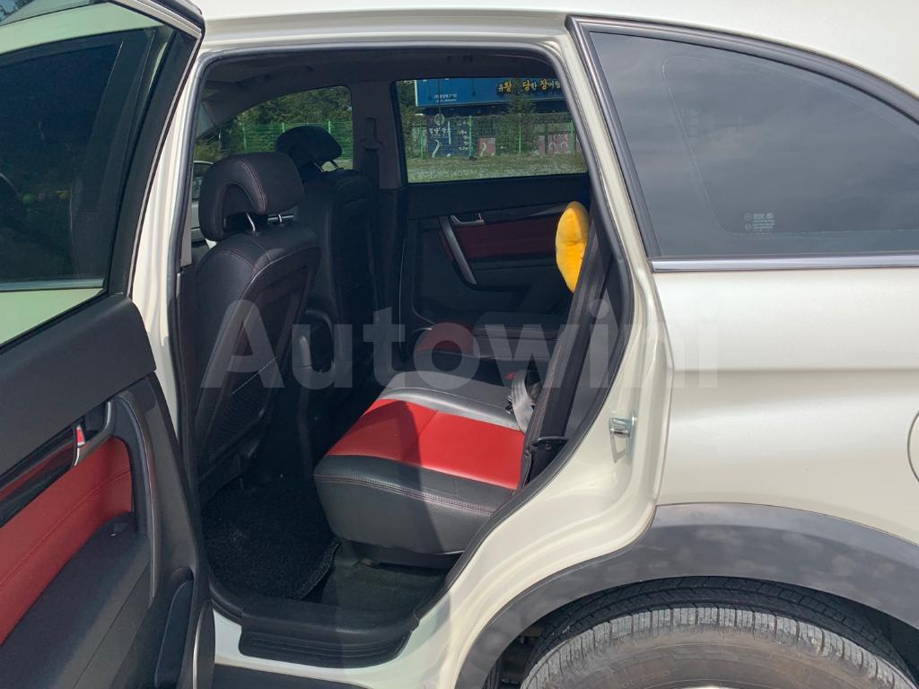 2010 GM DAEWOO (CHEVROLET) WINSTORM LT 2.0 ● SUNROOF, RED INTERIOR - 11