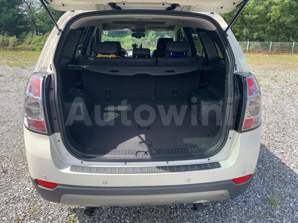 2010 GM DAEWOO (CHEVROLET) WINSTORM LT 2.0 ● SUNROOF, RED INTERIOR - 12