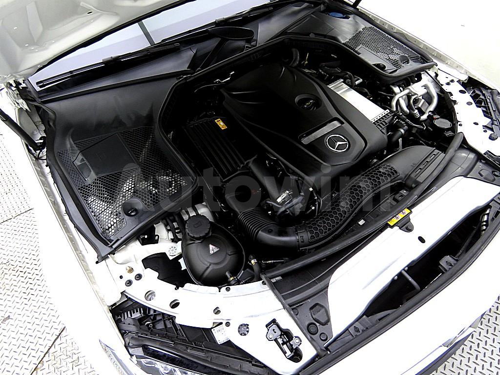 WDDWF4CBXHF525899 2017 MERCEDES BENZ C CLASS W205 C200 AVANTGARDE-5