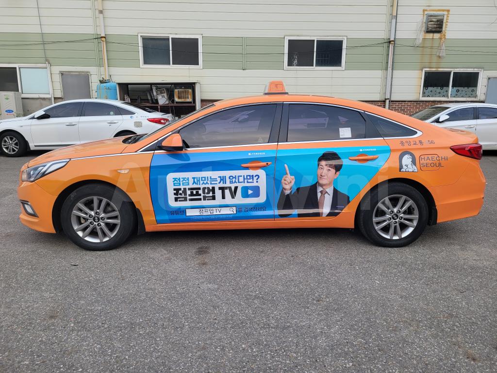 KMHE341DBJA428420 2018 HYUNDAI LF SONATA TAXI - REAL MILEAGE-2