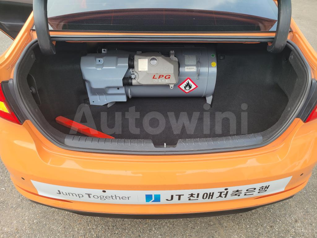 2018 HYUNDAI LF SONATA TAXI - REAL MILEAGE - 25