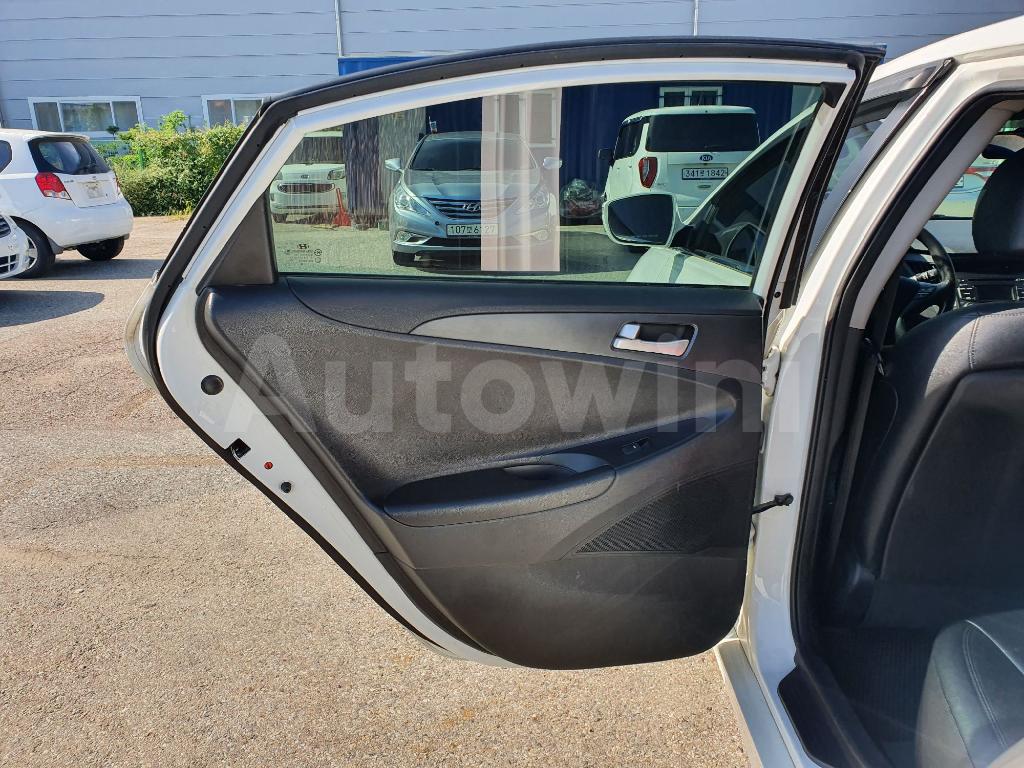2013 HYUNDAI YF SONATA GOOD CONDITION - 30