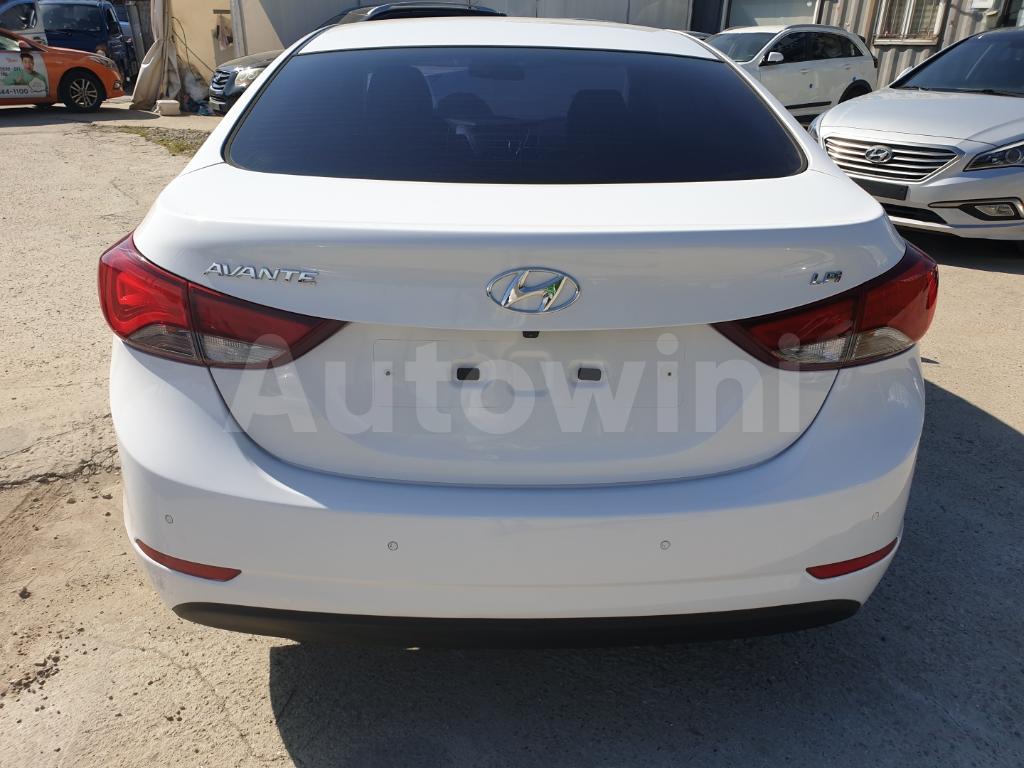 2015 HYUNDAI  AVANTE ELANTRA PRIMIUM LPI - 8