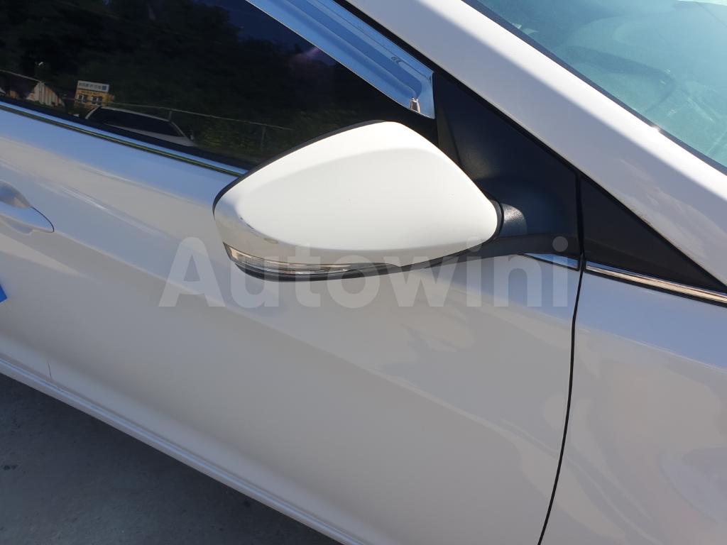 2015 HYUNDAI  AVANTE ELANTRA PRIMIUM LPI - 10