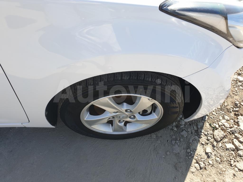 2015 HYUNDAI  AVANTE ELANTRA PRIMIUM LPI - 12