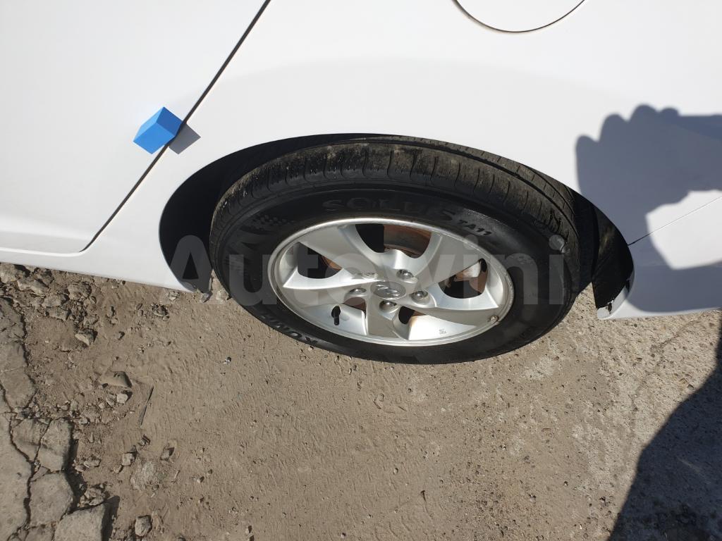 2015 HYUNDAI  AVANTE ELANTRA PRIMIUM LPI - 14