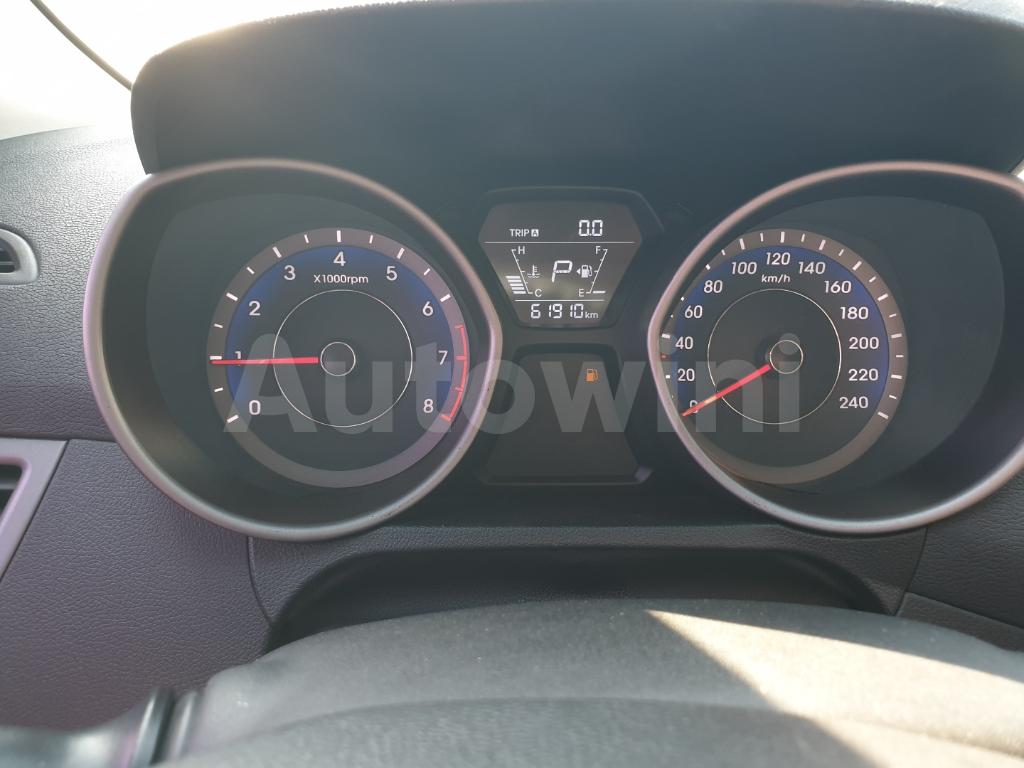 2015 HYUNDAI  AVANTE ELANTRA PRIMIUM LPI - 22