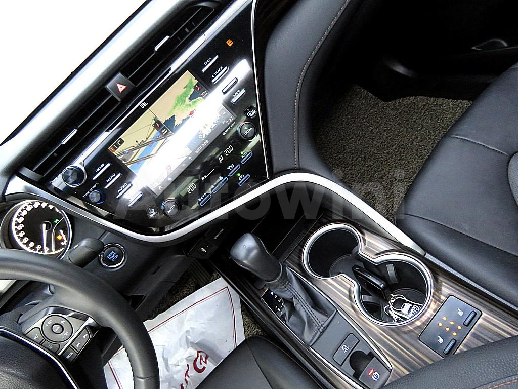 2018 TOYOTA  CAMRY 2.5 XLE - 11